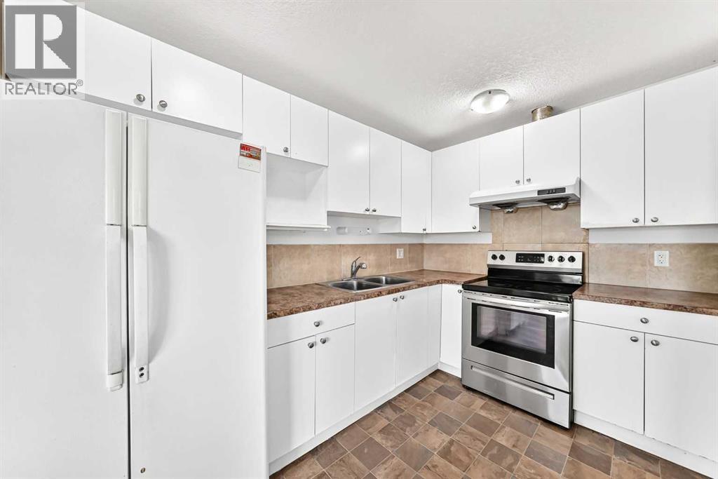 66 Fonda Drive SE