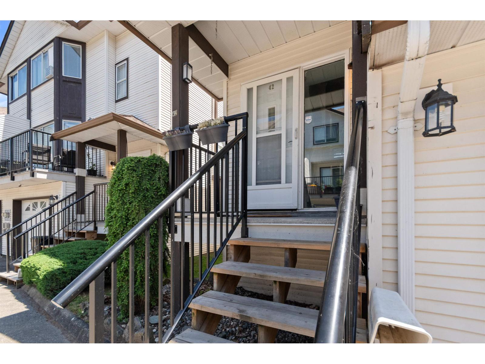 42 45740 THOMAS ROAD|Vedder Crossing