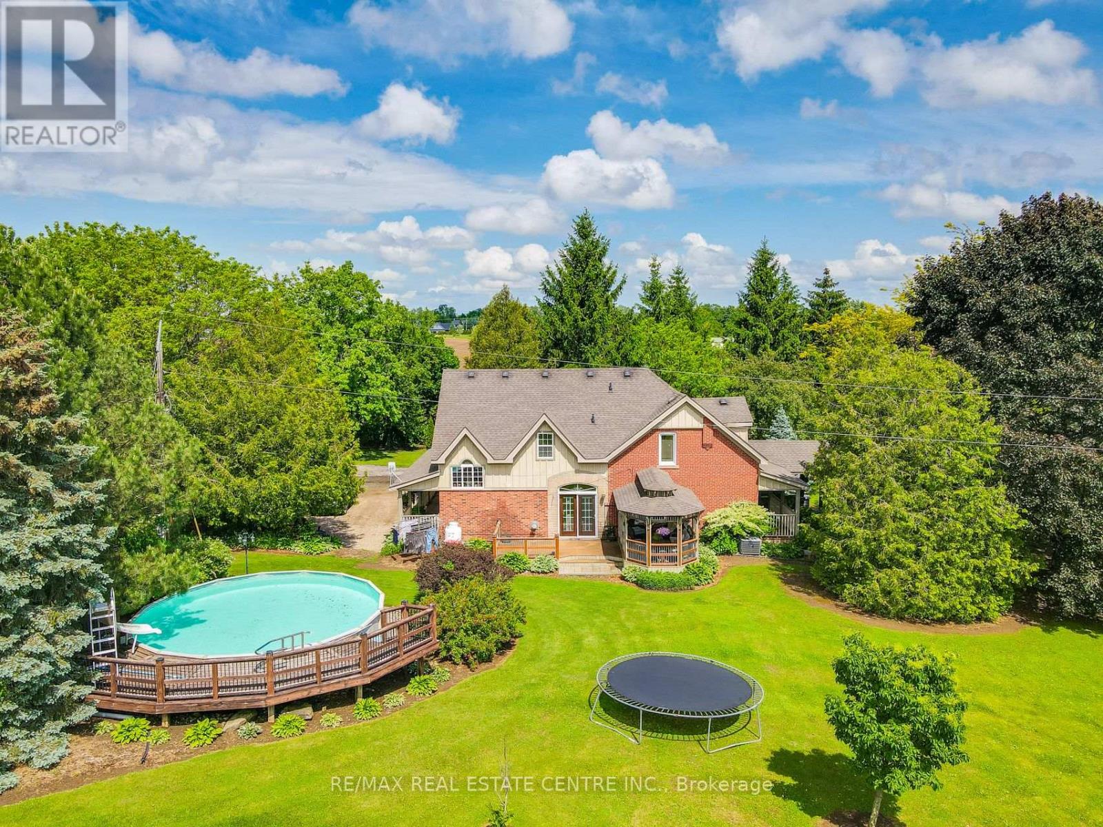 875 SAFARI ROAD