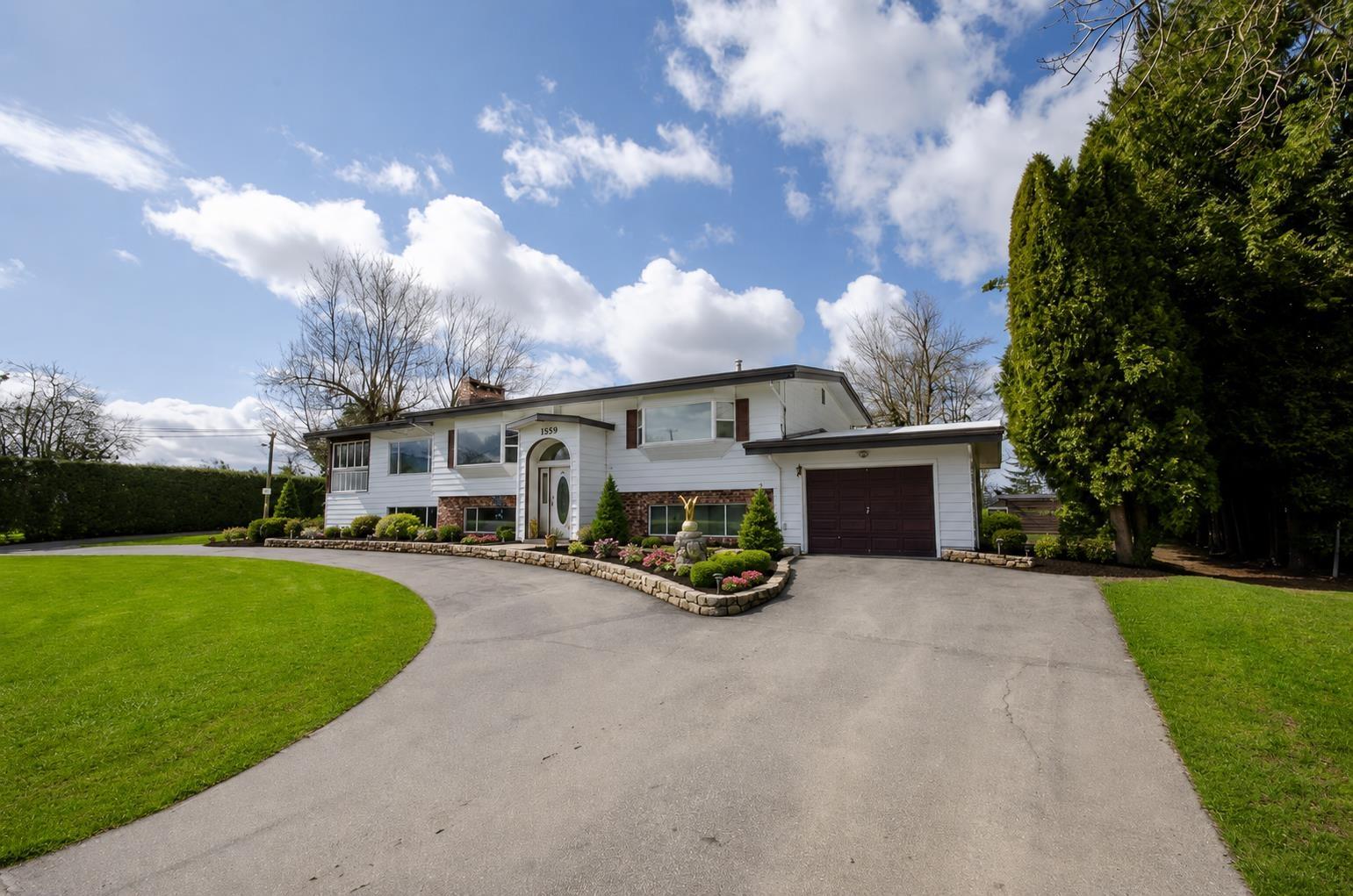 1559 WHATCOM ROAD