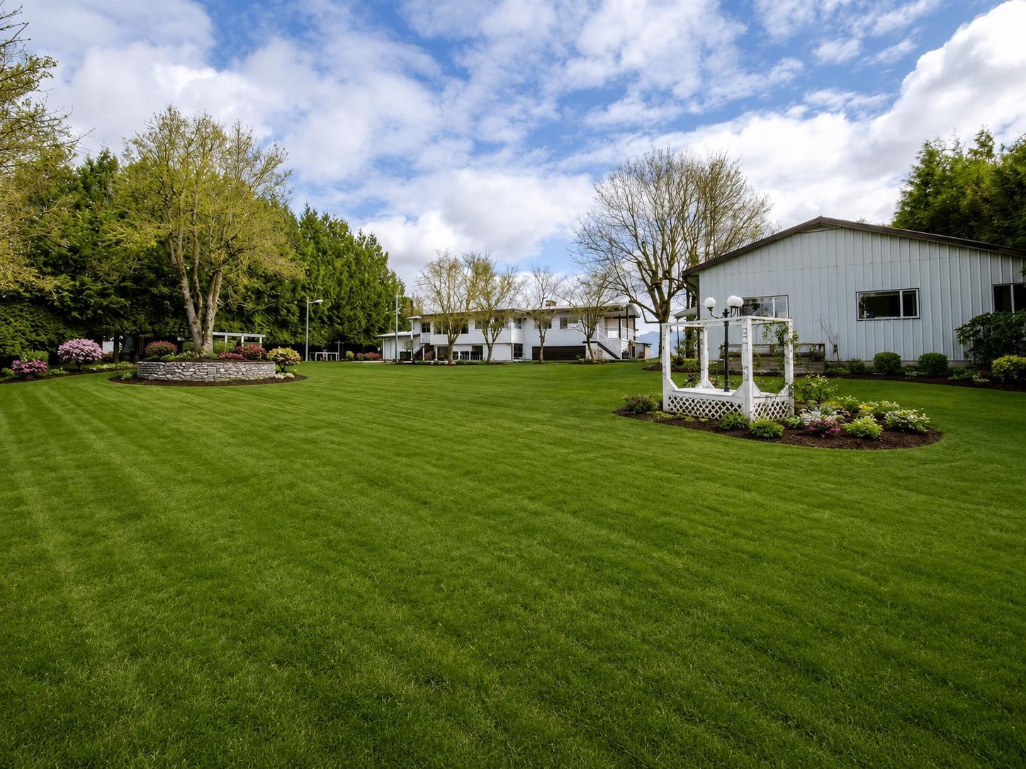 1559 WHATCOM ROAD