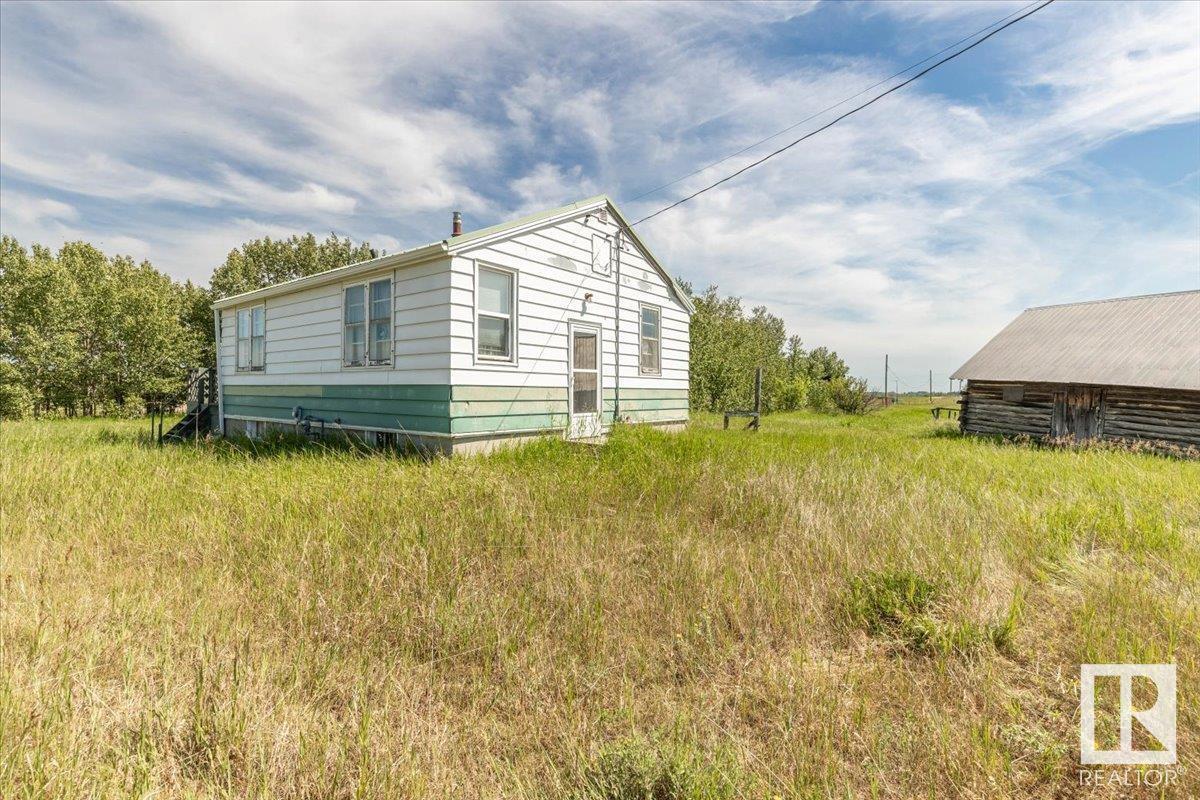 57022 RGE ROAD 213