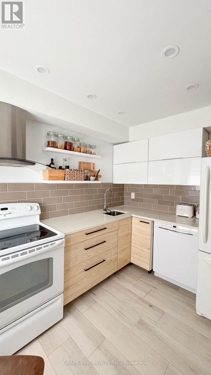 5C WOODVALE GREEN