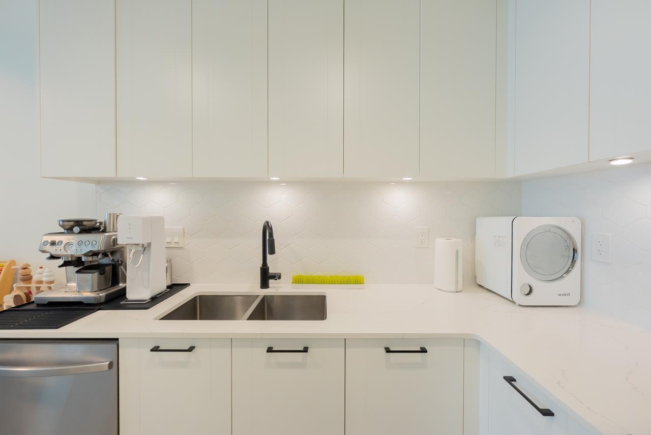 B501 20018 83A AVENUE