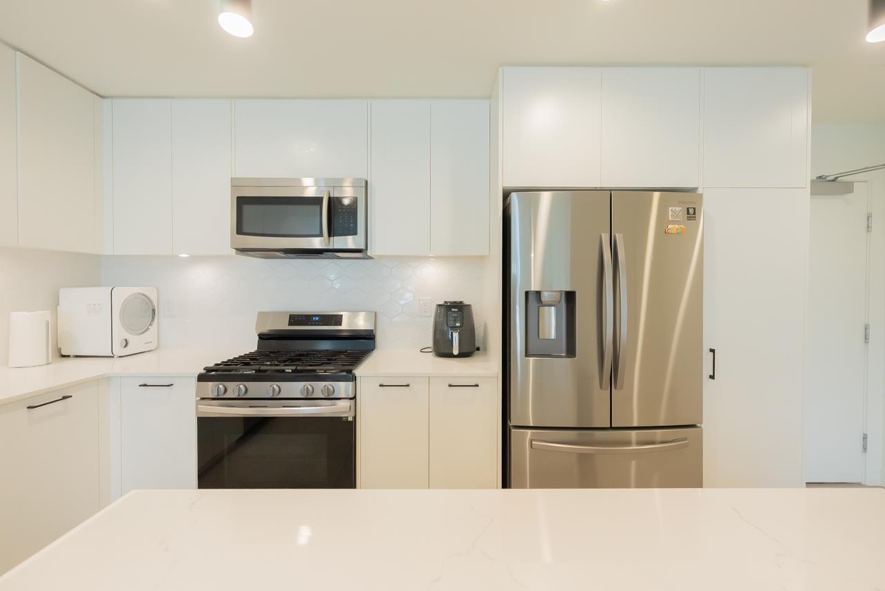 B501 20018 83A AVENUE