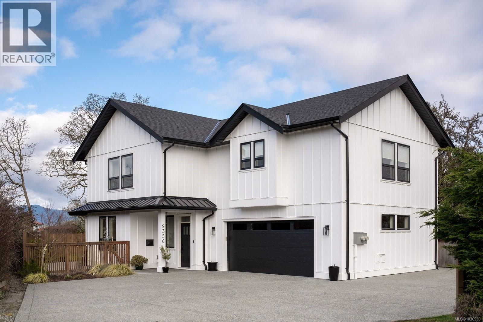 9356 East Saanich Rd