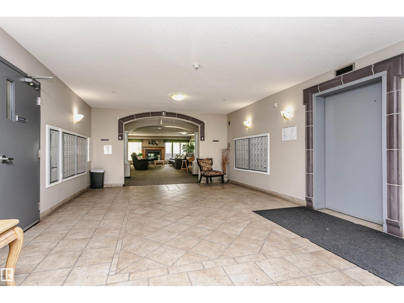 #413 237 YOUVILLE DR E NW
