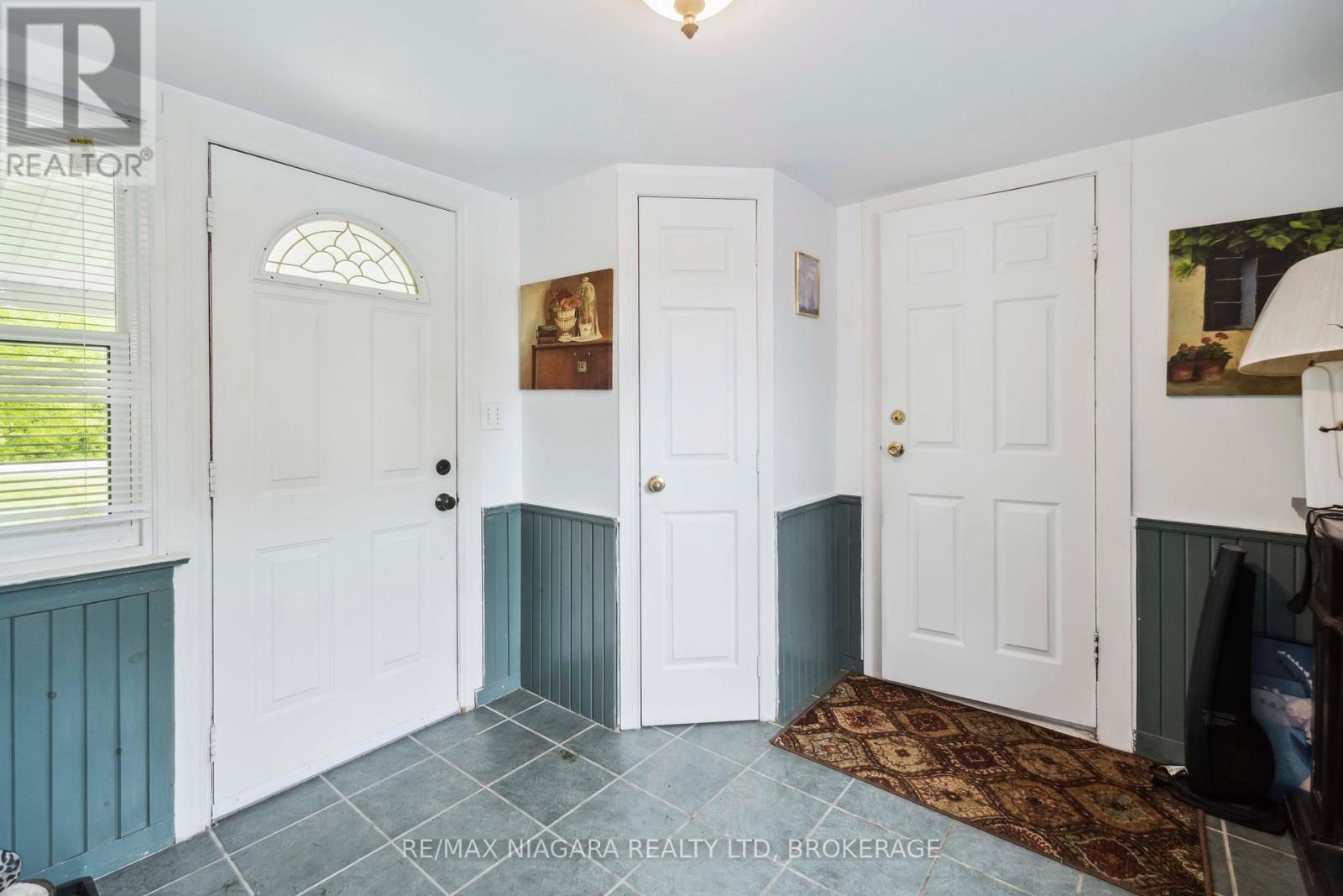 1055 BURGER ROAD