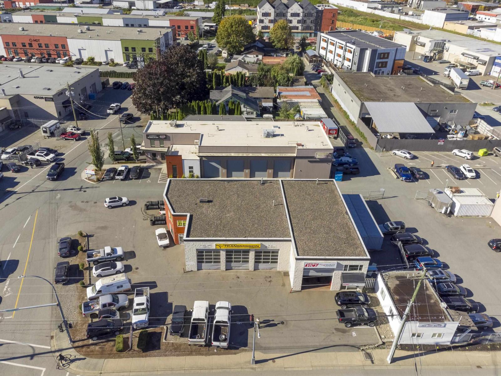 8815 YOUNG ROAD|Chilliwack Proper South