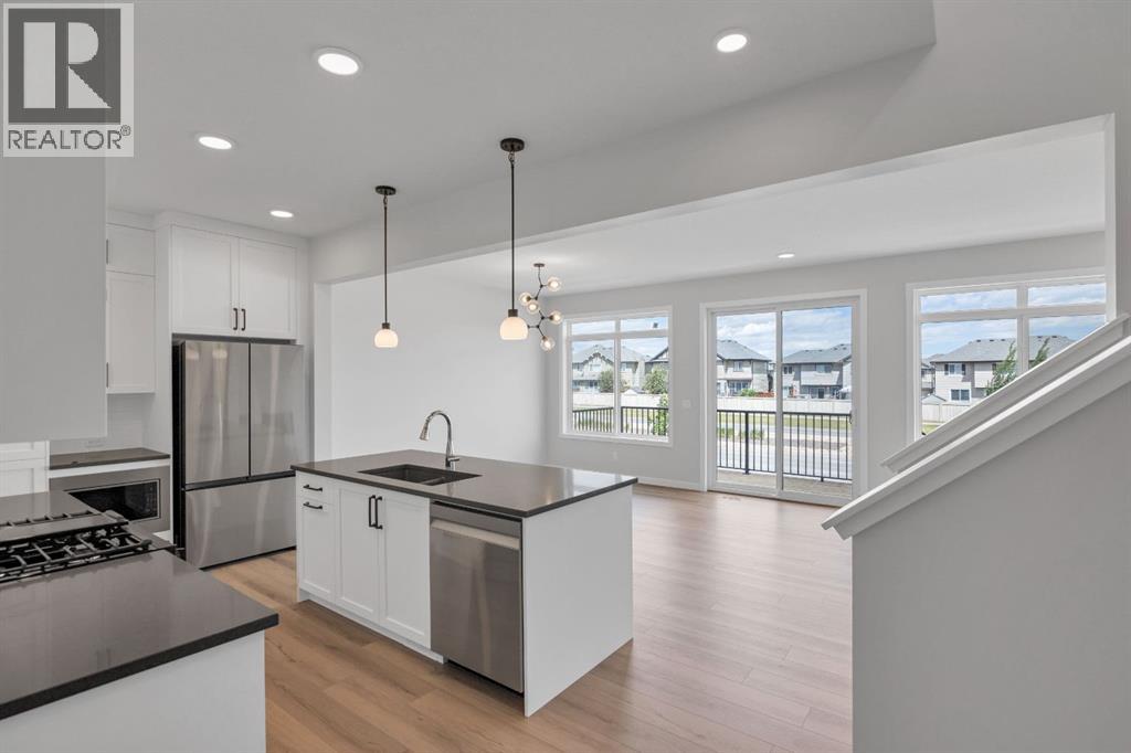 72 Lewiston Drive NE