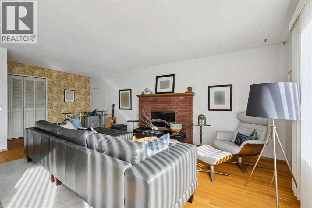 10712 Mapleshire Crescent SE