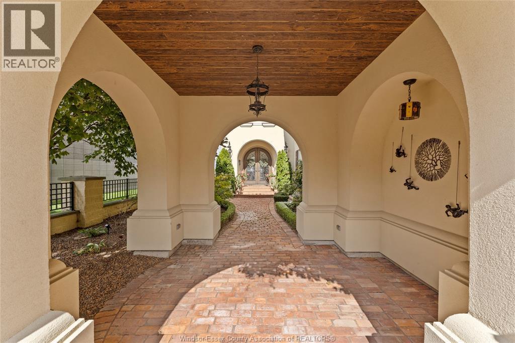 13038 RIVERSIDE DRIVE