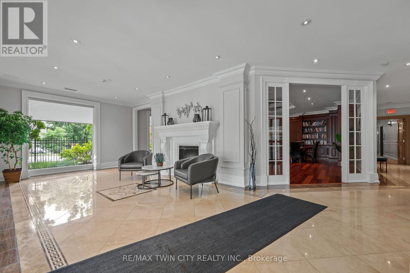 704 - 223 ERB STREET W