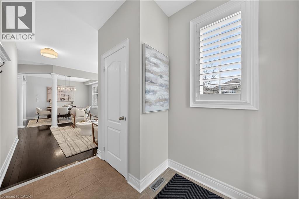 405 RIDEAU RIVER Street