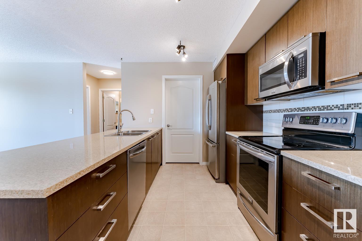 #2205 7343 South Tewillegar DR NW