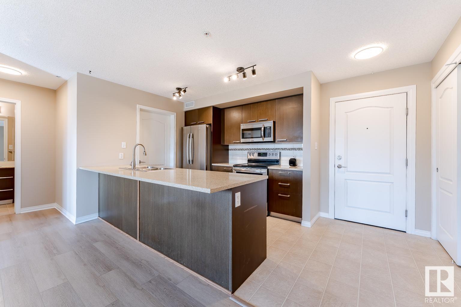 #2205 7343 South Tewillegar DR NW
