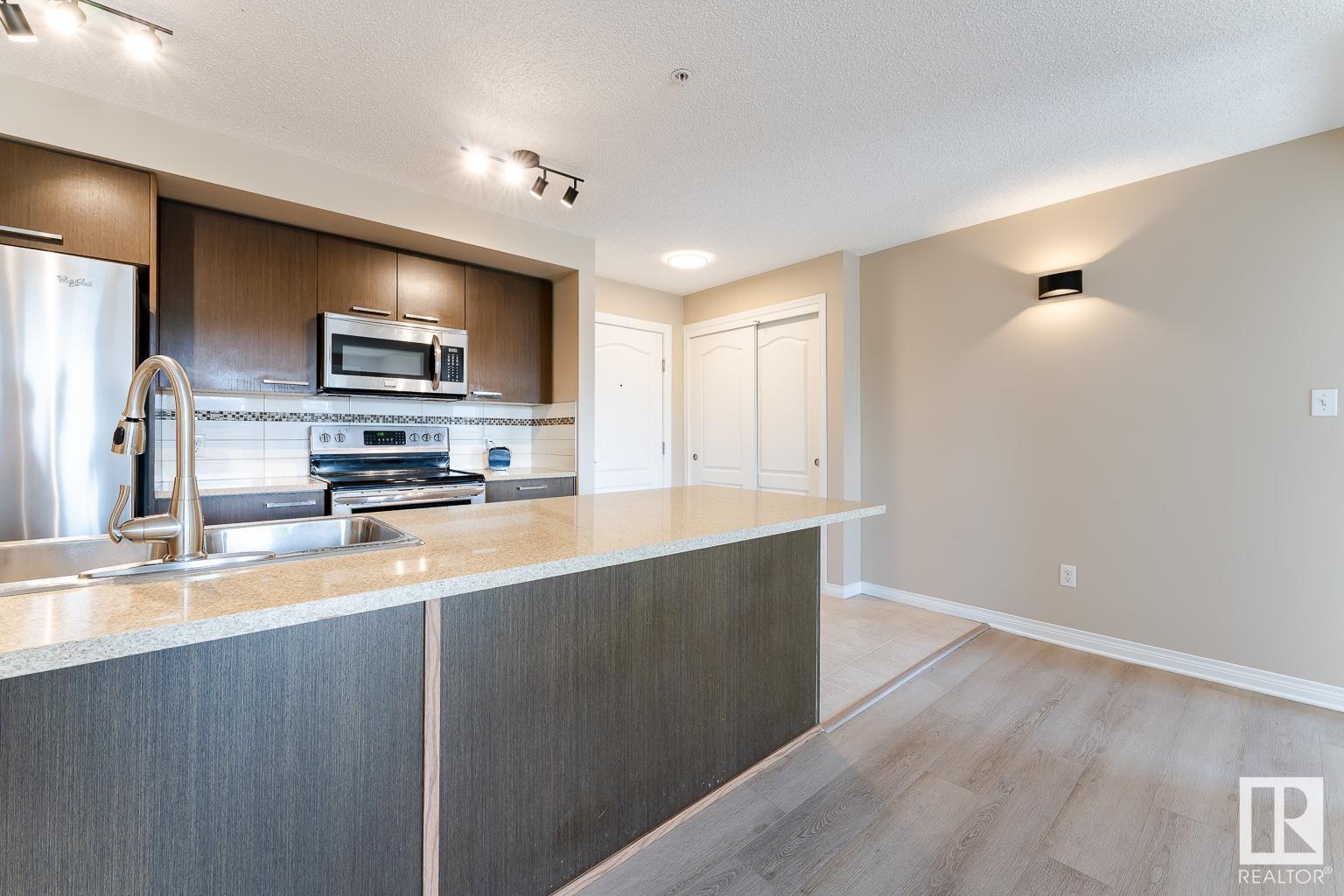 #2205 7343 South Tewillegar DR NW