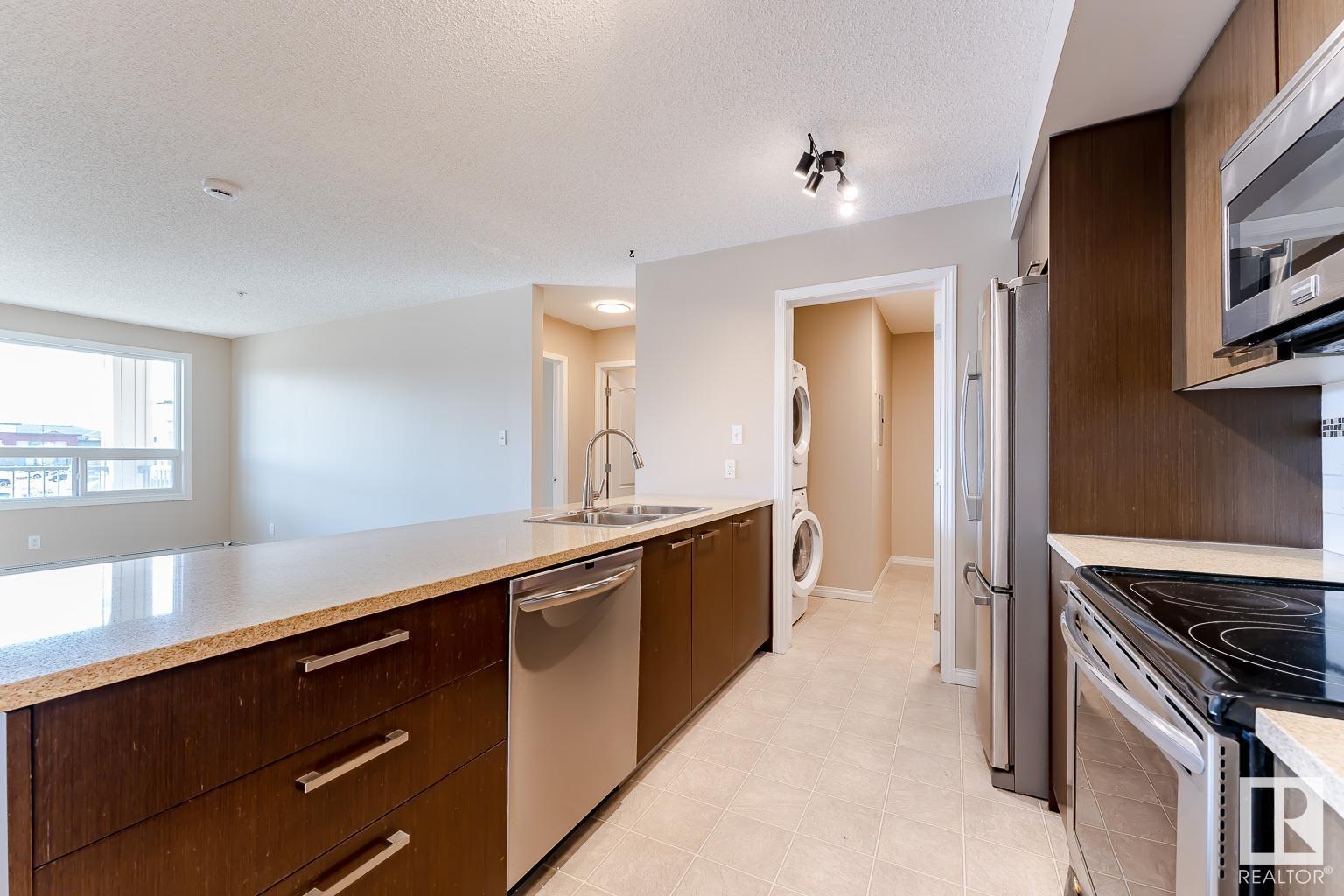 #2205 7343 South Tewillegar DR NW