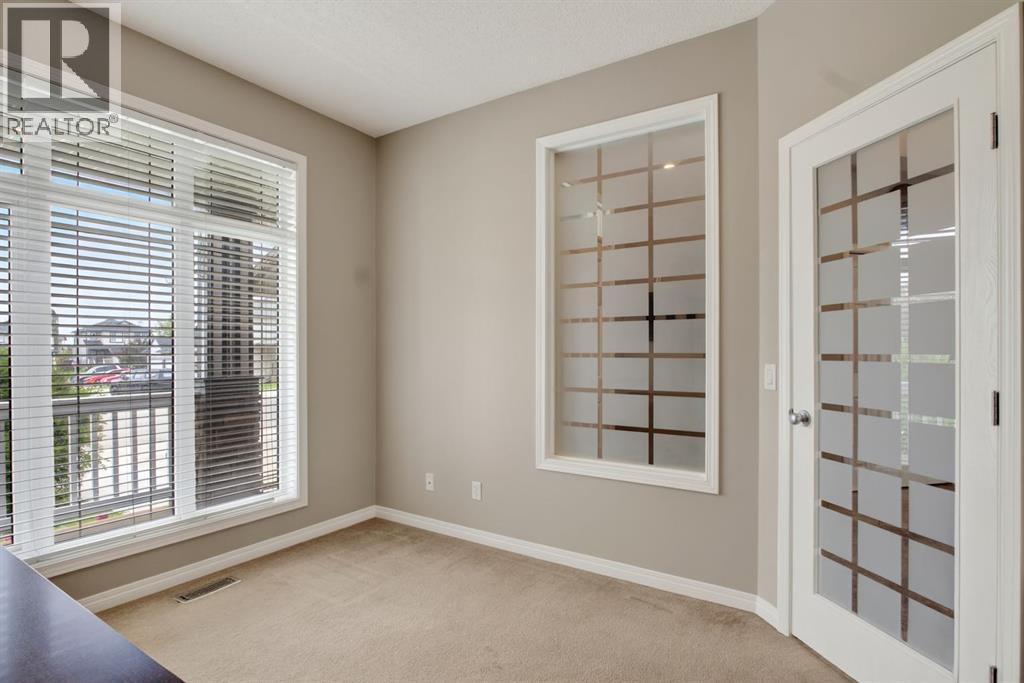 222 West Creek Mews