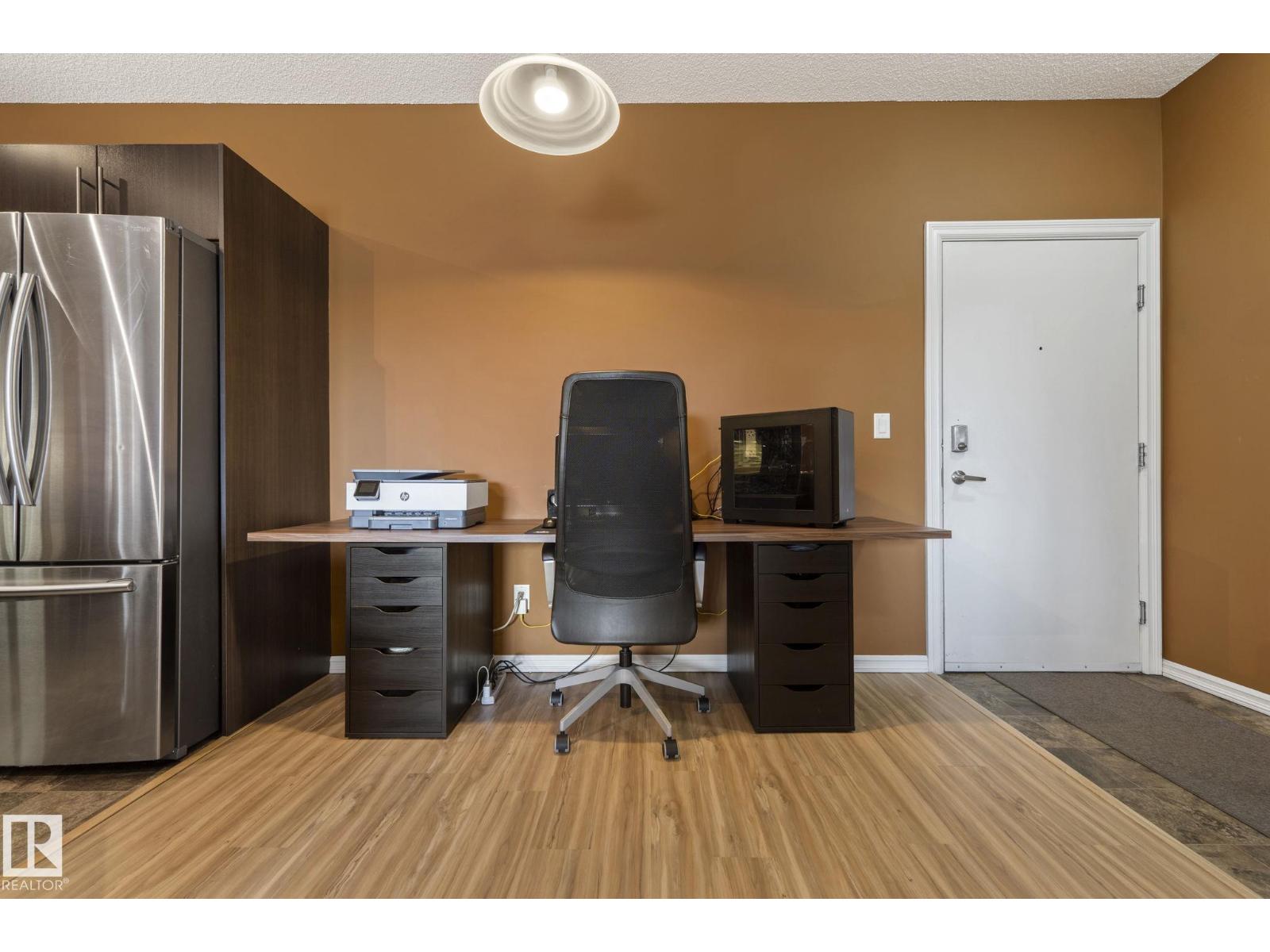 #237 263 MACEWAN RD SW