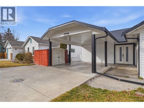 1432 Athans Court Kelowna BC V1Y8K3