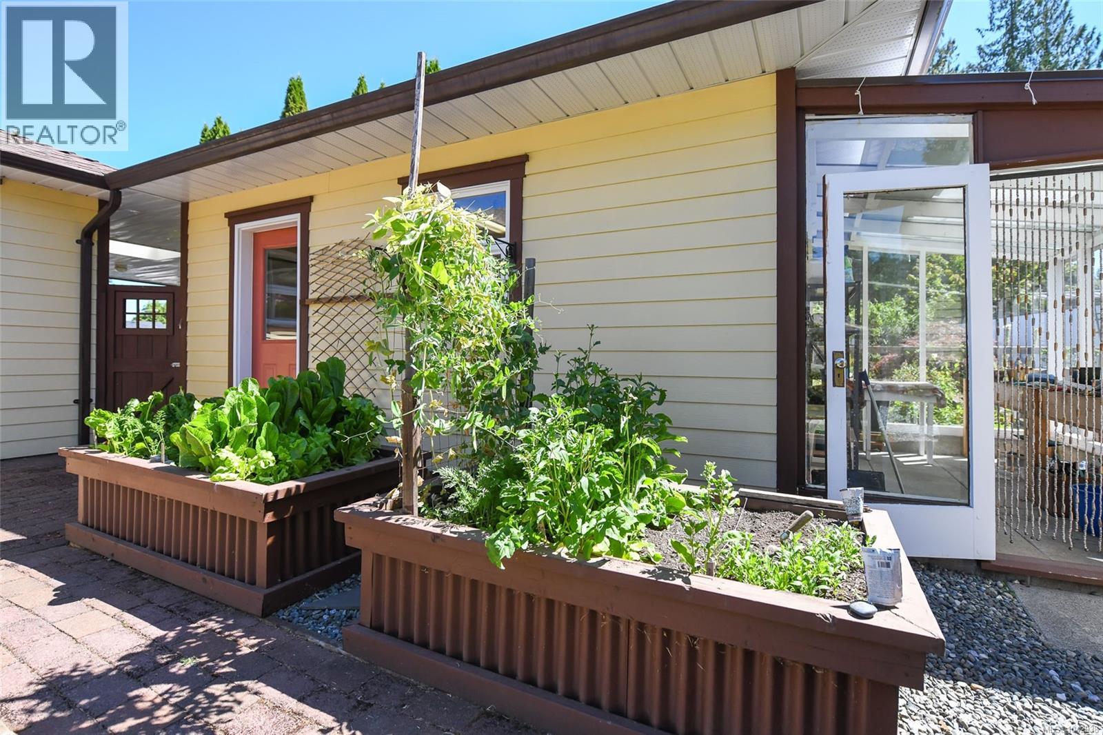 2849 Penrith Ave