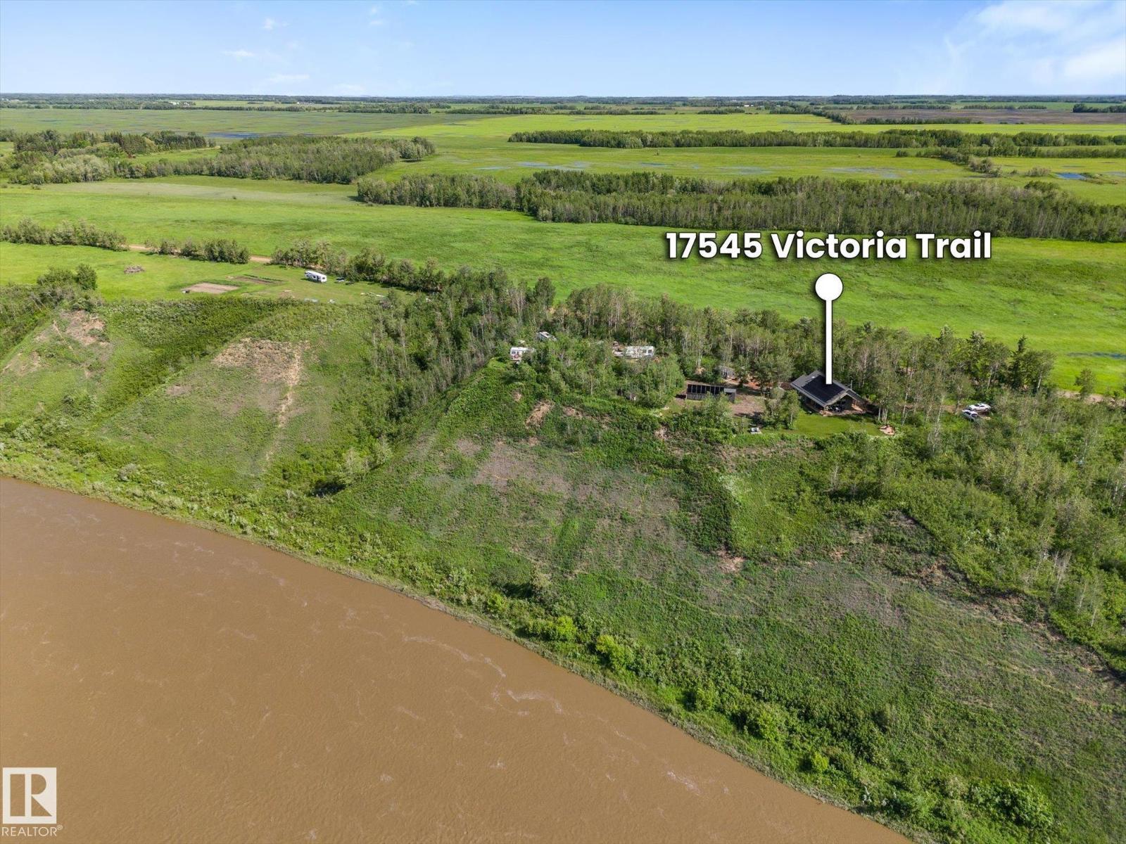 17545 VICTORIA TR