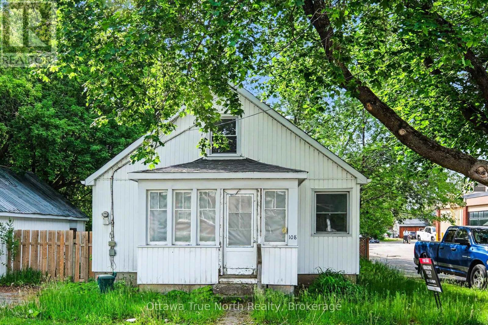Photo 1 of 13 — 108 MALEY STREET, North Grenville, ON K0G1J0