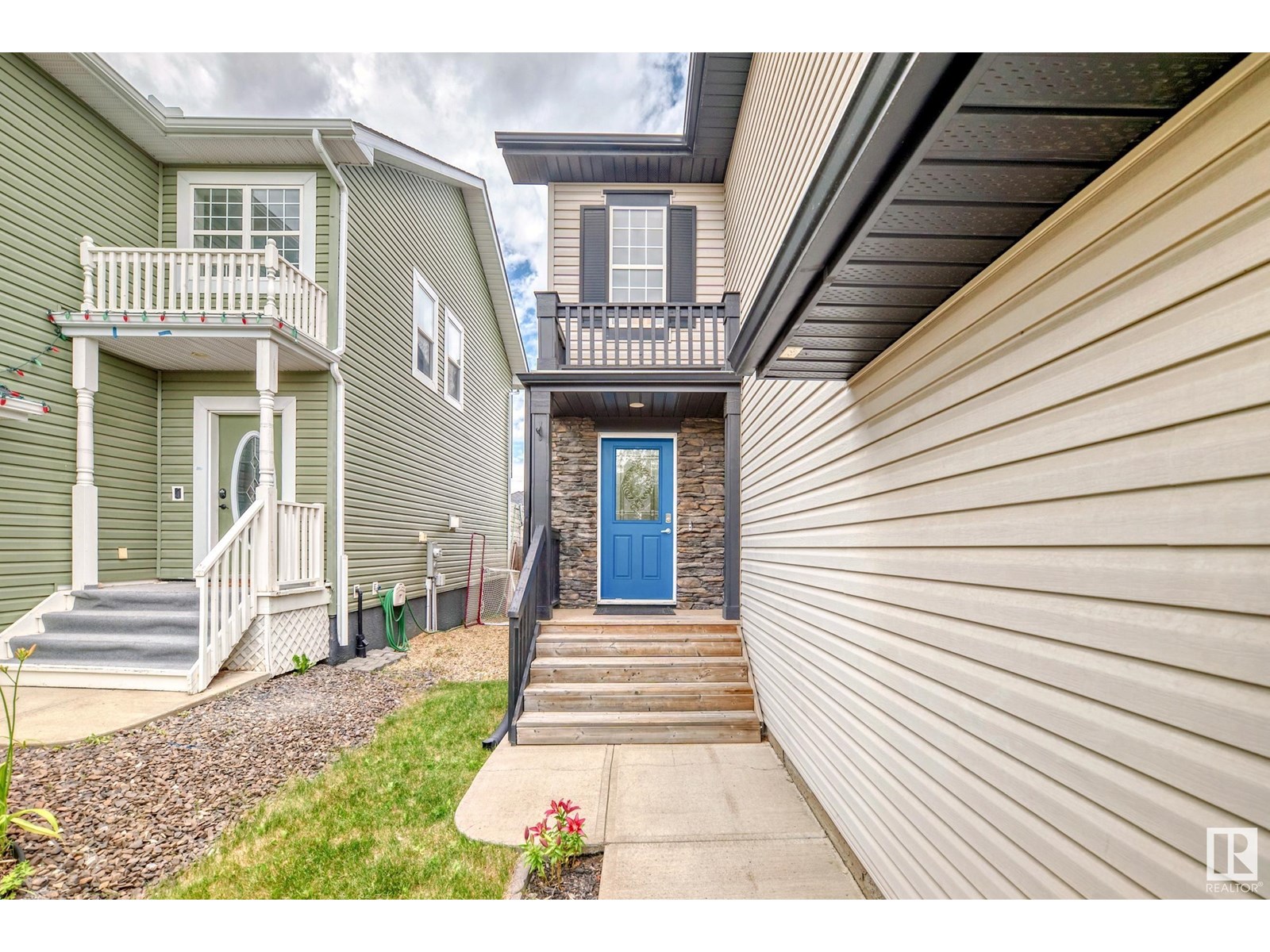 240 Ascott CR