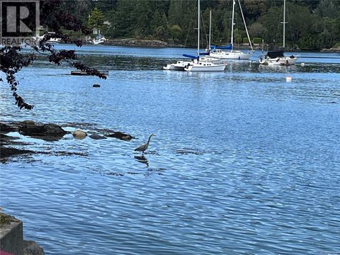 10655 Blue Heron Rd North Saanich BC V8L5S6