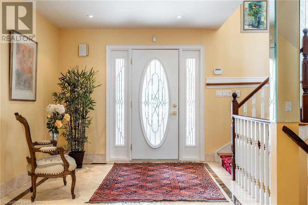 887 MONTGOMERY Drive