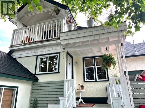 1419 Cherry Crescent W Kelowna BC V1Y3X9