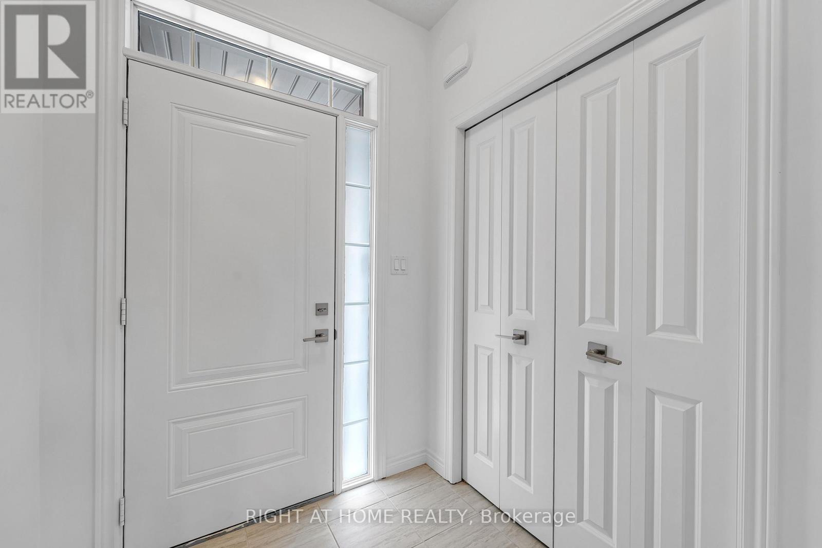 12 - 269 WATSON PARKWAY N