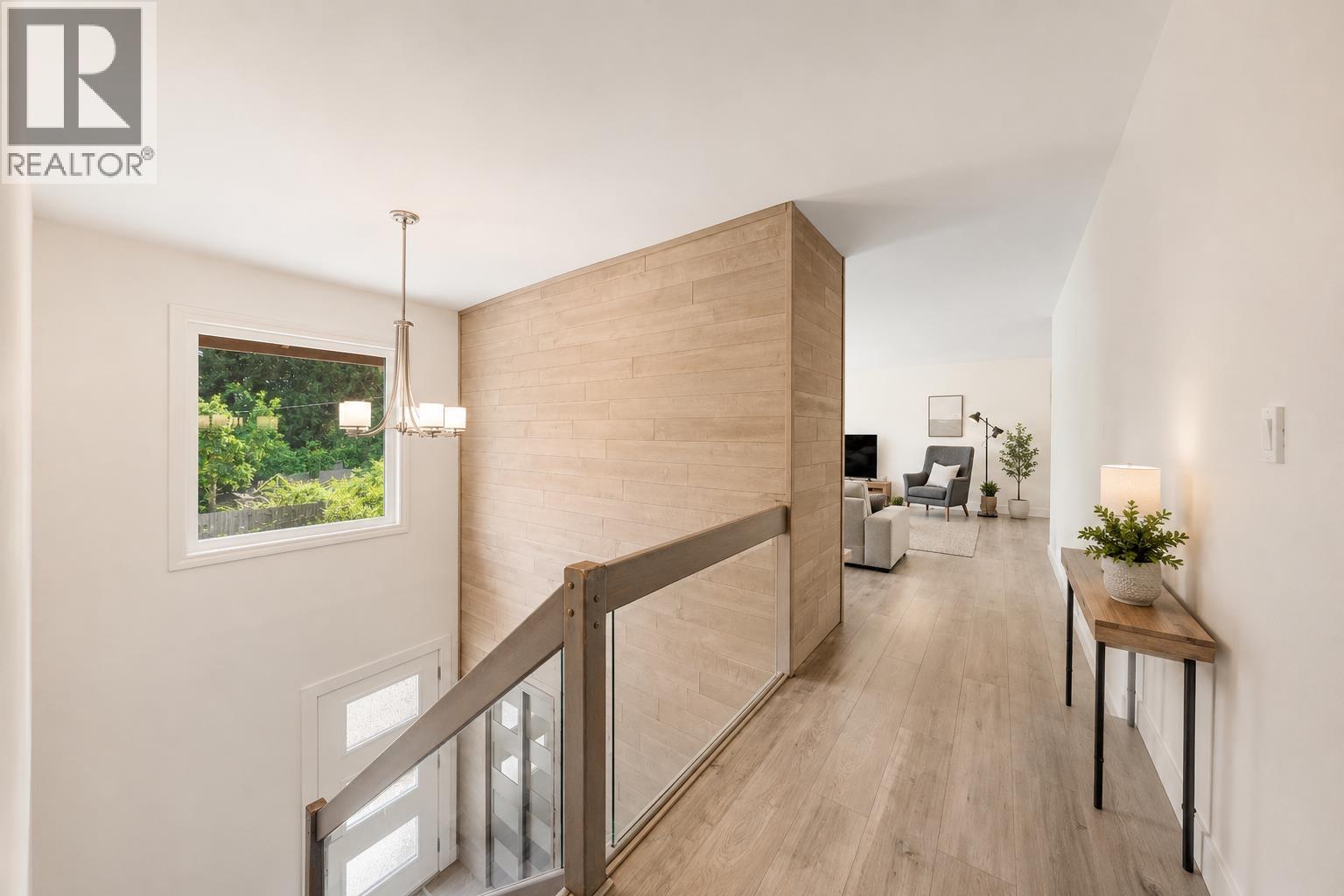 3907 BAYRIDGE PLACE