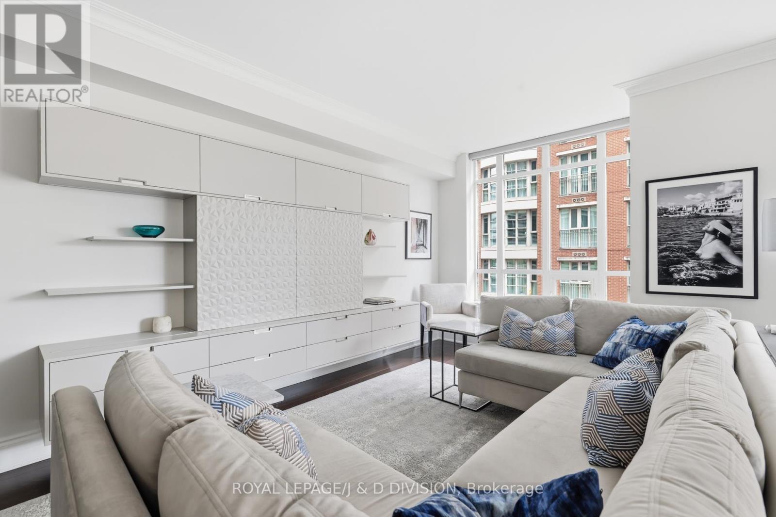 401 - 55 DELISLE AVENUE