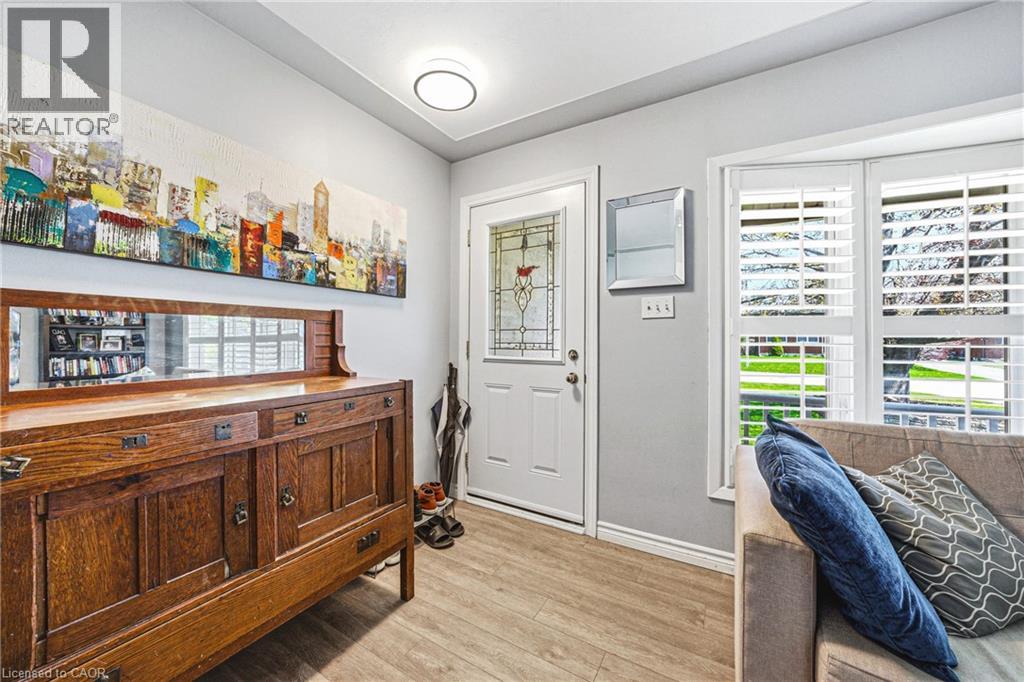 1338 ELEANOR Avenue