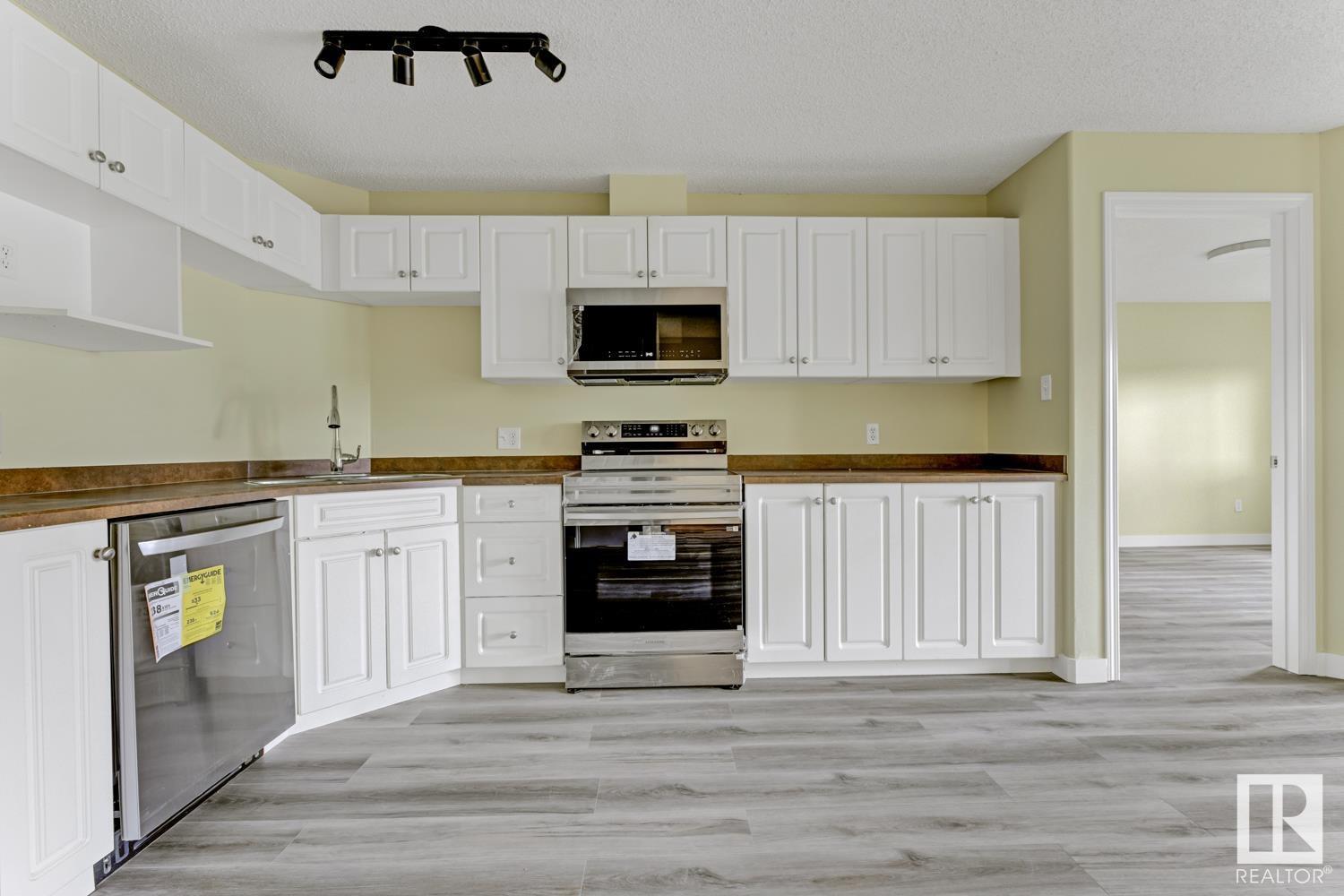 #214 111 EDWARDS DR SW