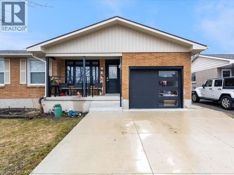 65 LORAINE Drive St. Catharines ON L2P3P1