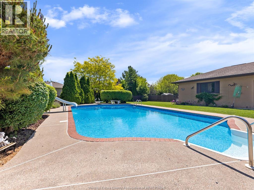 118 POINTE WEST DRIVE