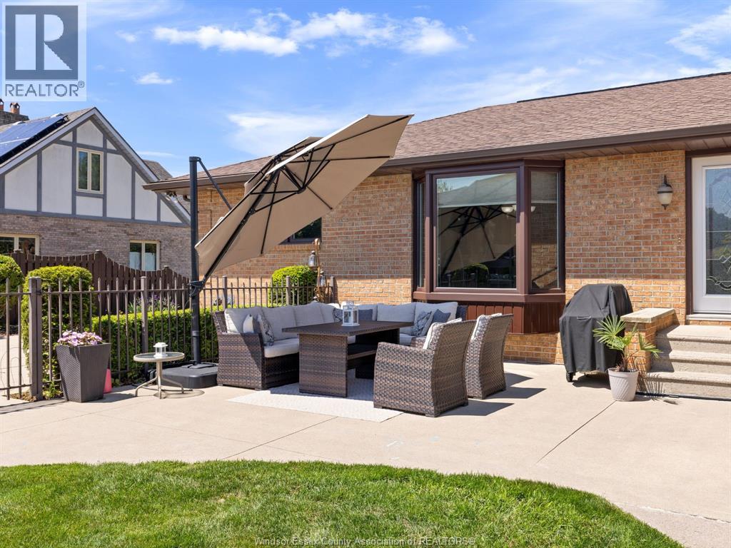 118 POINTE WEST DRIVE