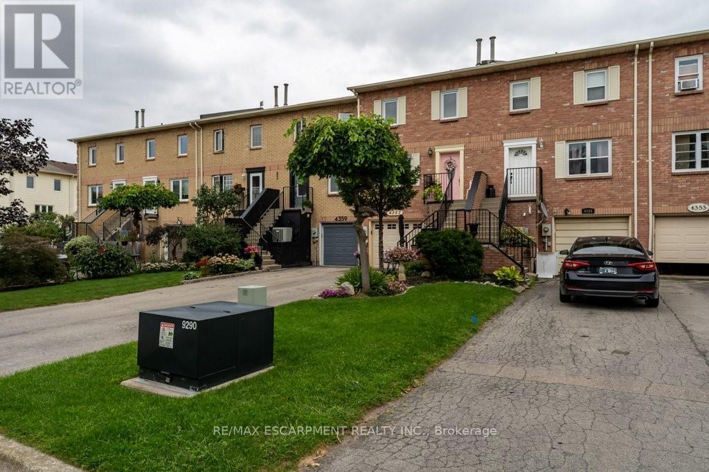 Photo 1 of 40 — 4357 Arejay, Lincoln, ON L3J0P4