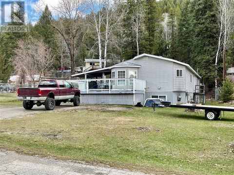 786 STRATHMORE Avenue Greenwood BC V0H1J0