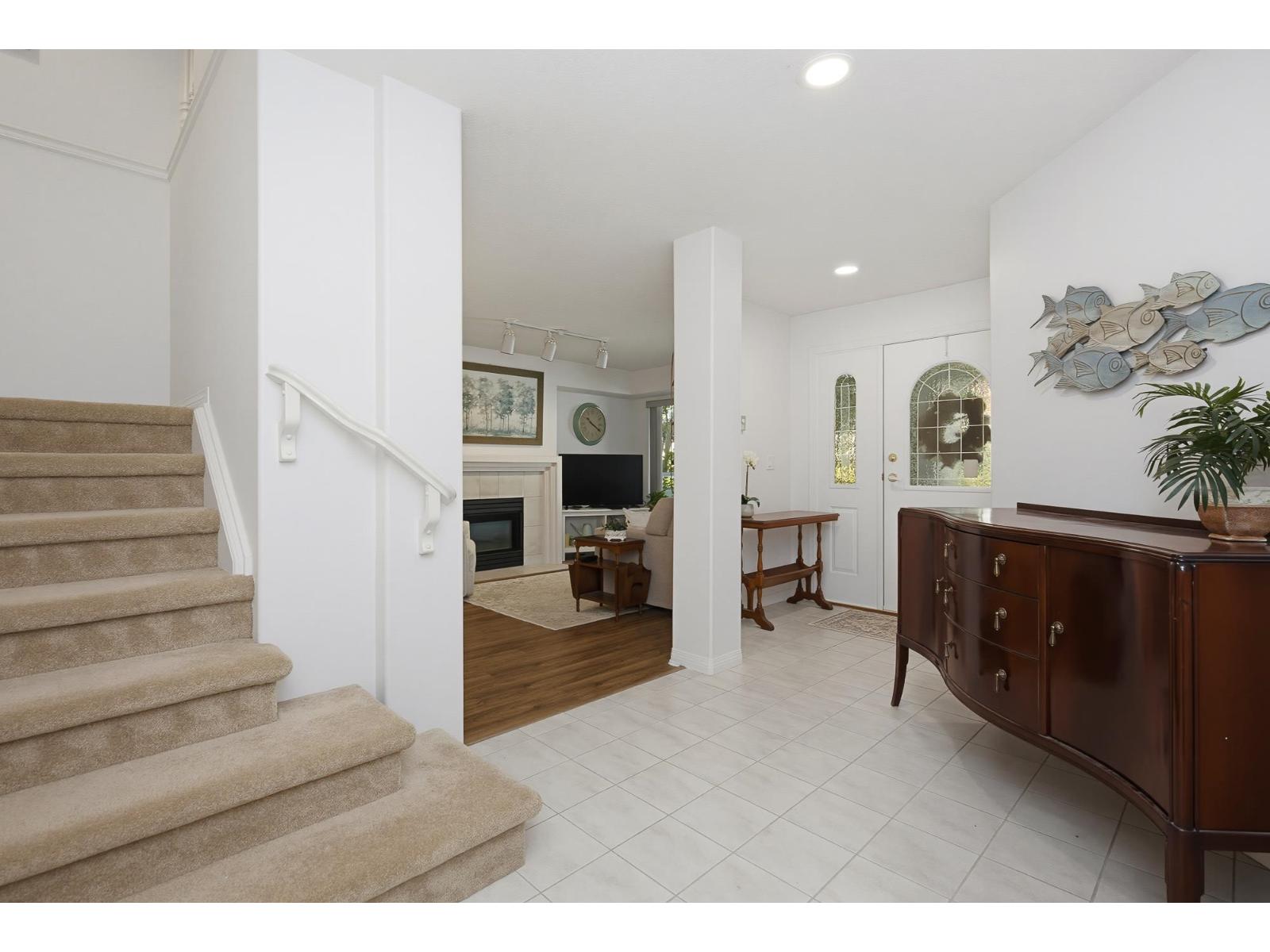 7 4001 OLD CLAYBURN ROAD