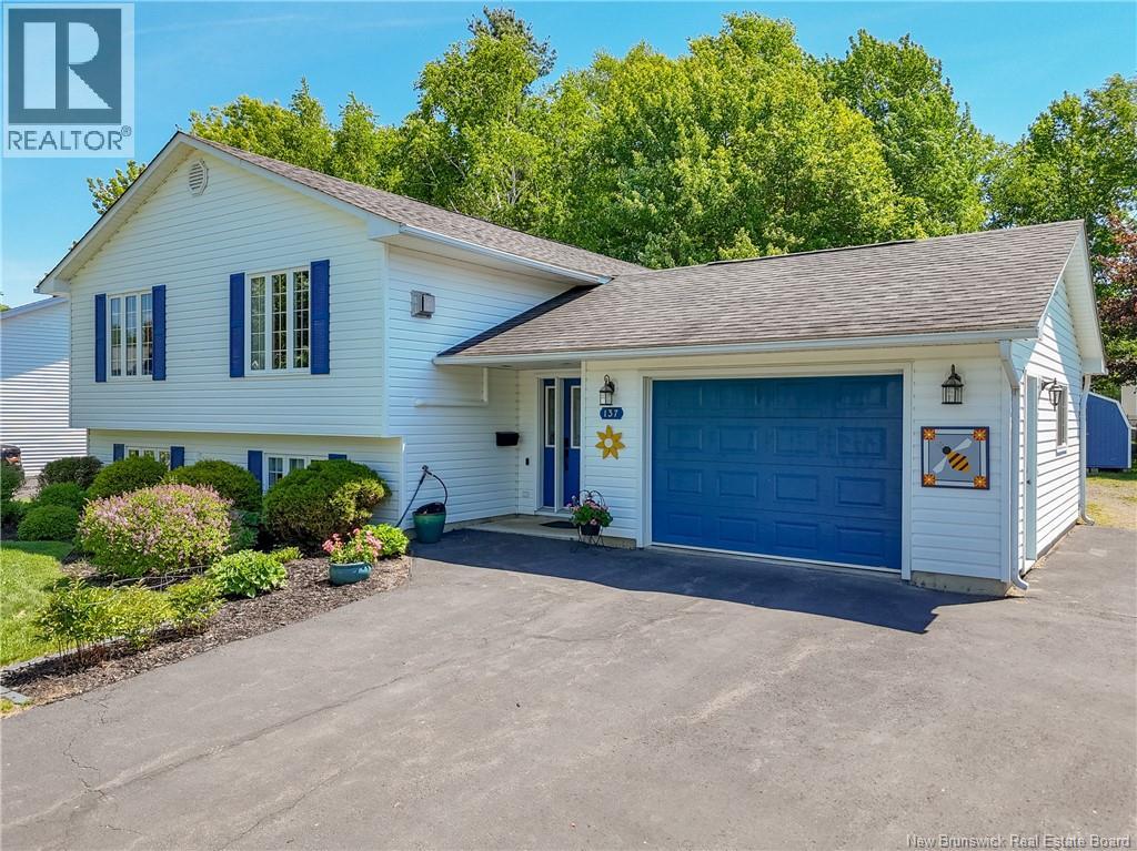 Photo 1 of 50 — 137 Manresa Drive, Fredericton, NB E3A9S9