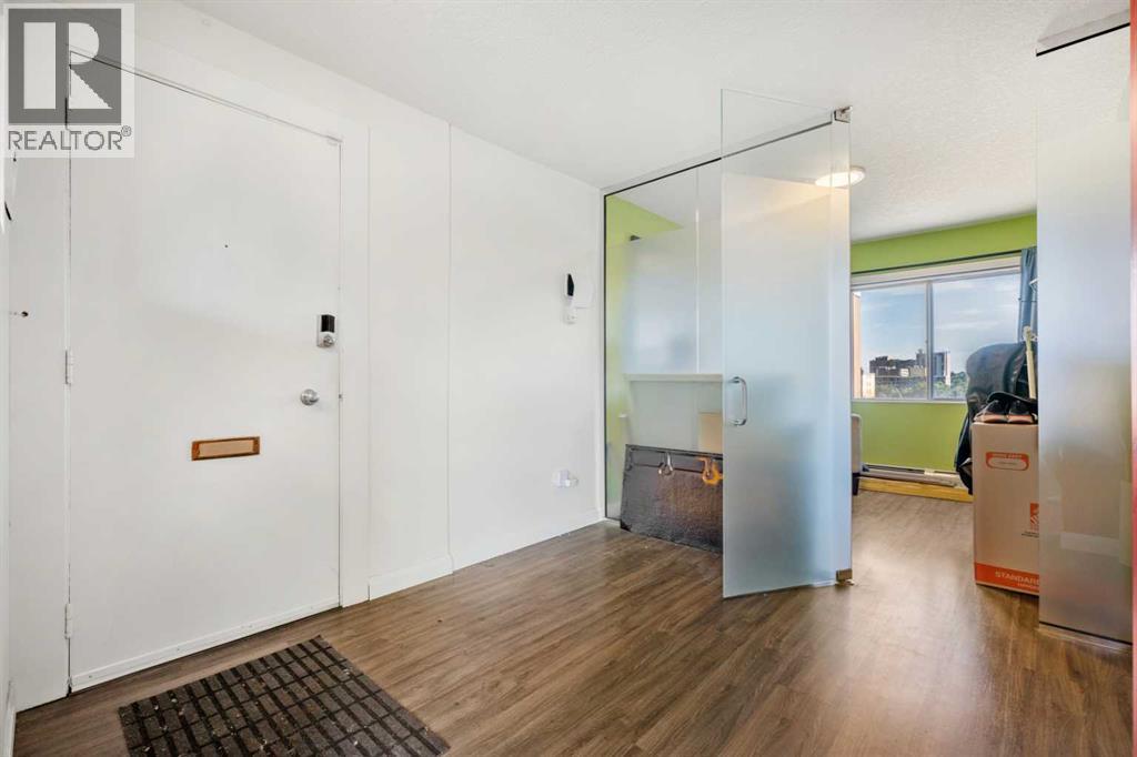 720, 519 17th Avenue SW