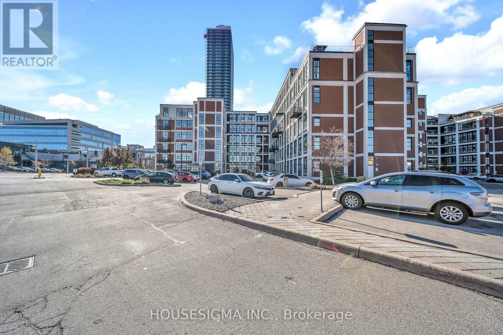 109 - 404 KING STREET