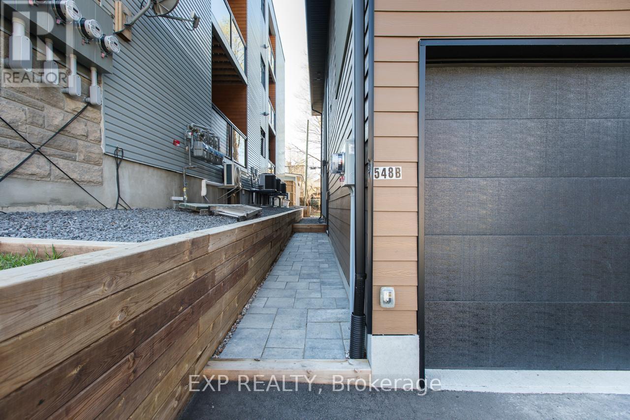 548 GUY STREET