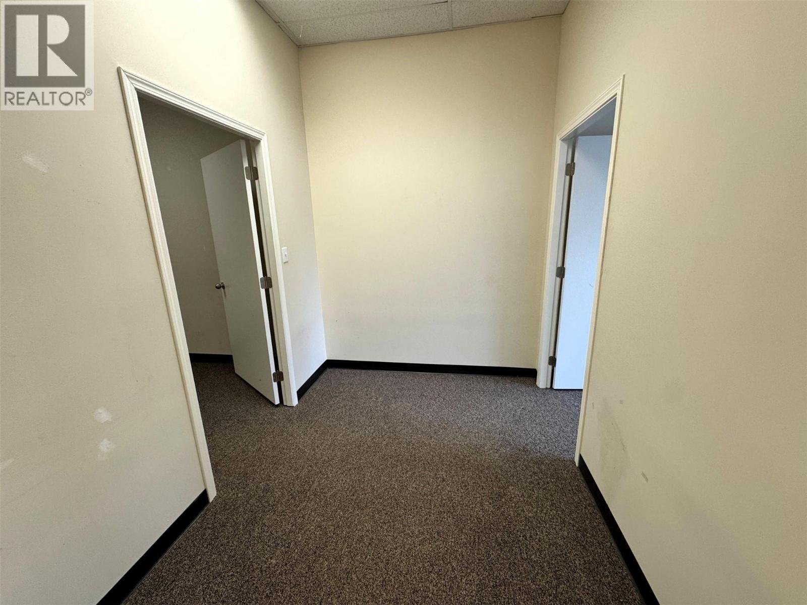 7261 Riverside Drive