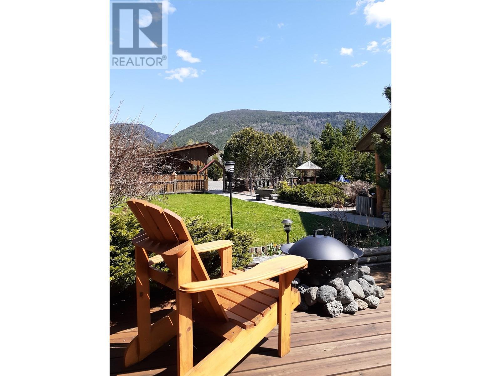 5177 CLEARWATER VALLEY Road