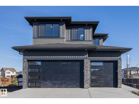 671 King ST Spruce Grove AB T7X4P7